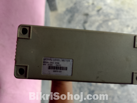 DBC 870B signal level meter